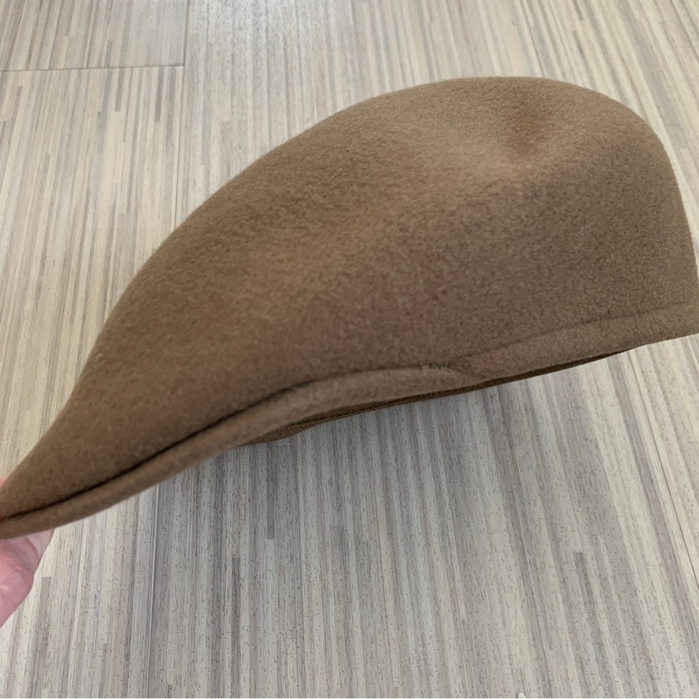 Vintage Dobbs Fifth Avenue New York Newsboy Style Cap size medium EUC